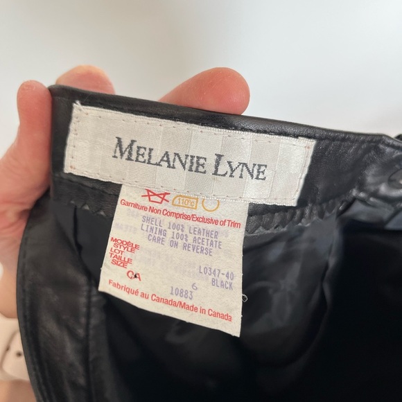 Chic Chocolate Brown Leather Pencil Skirt - Picture 4 of 5